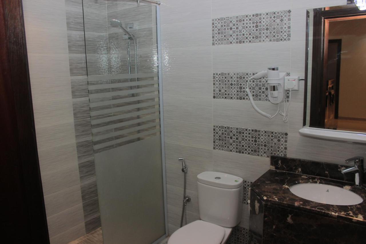 Holiday Plus - Al Nuzha Jeddah Bagian luar foto