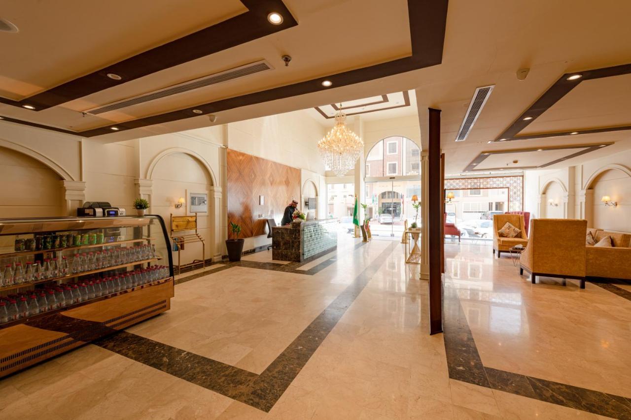 Holiday Plus - Al Nuzha Jeddah Bagian luar foto
