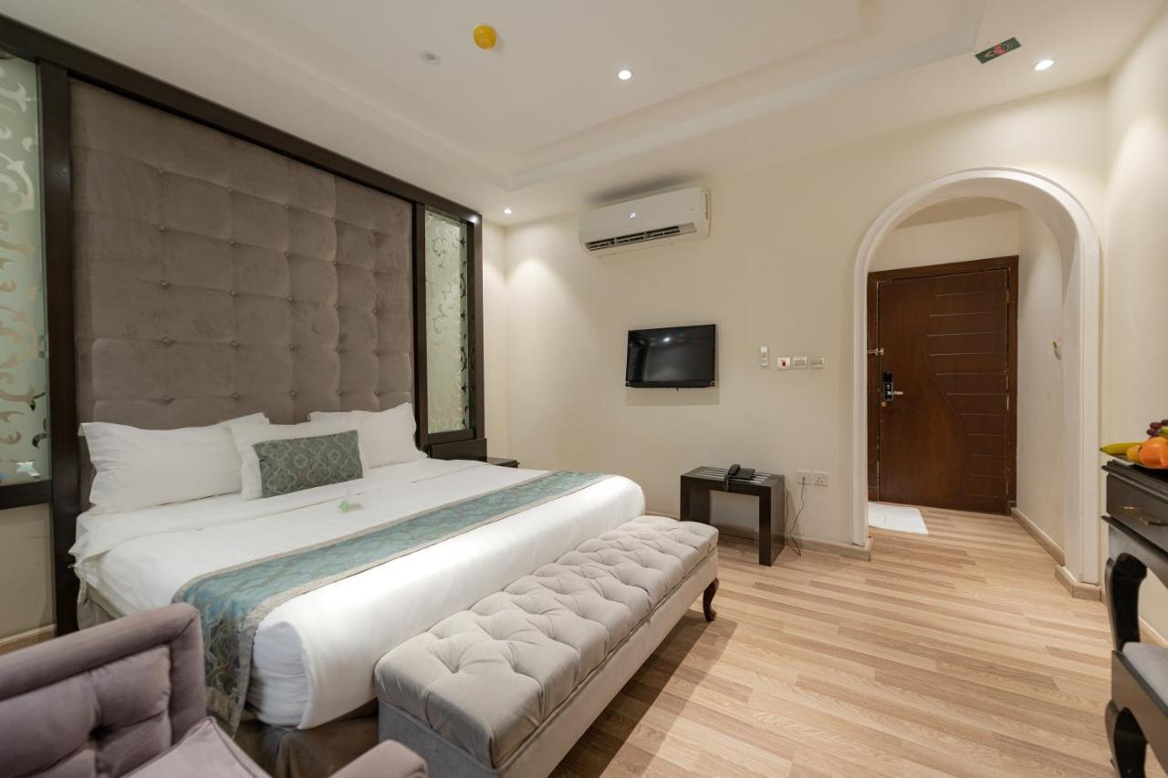 Holiday Plus - Al Nuzha Jeddah Bagian luar foto