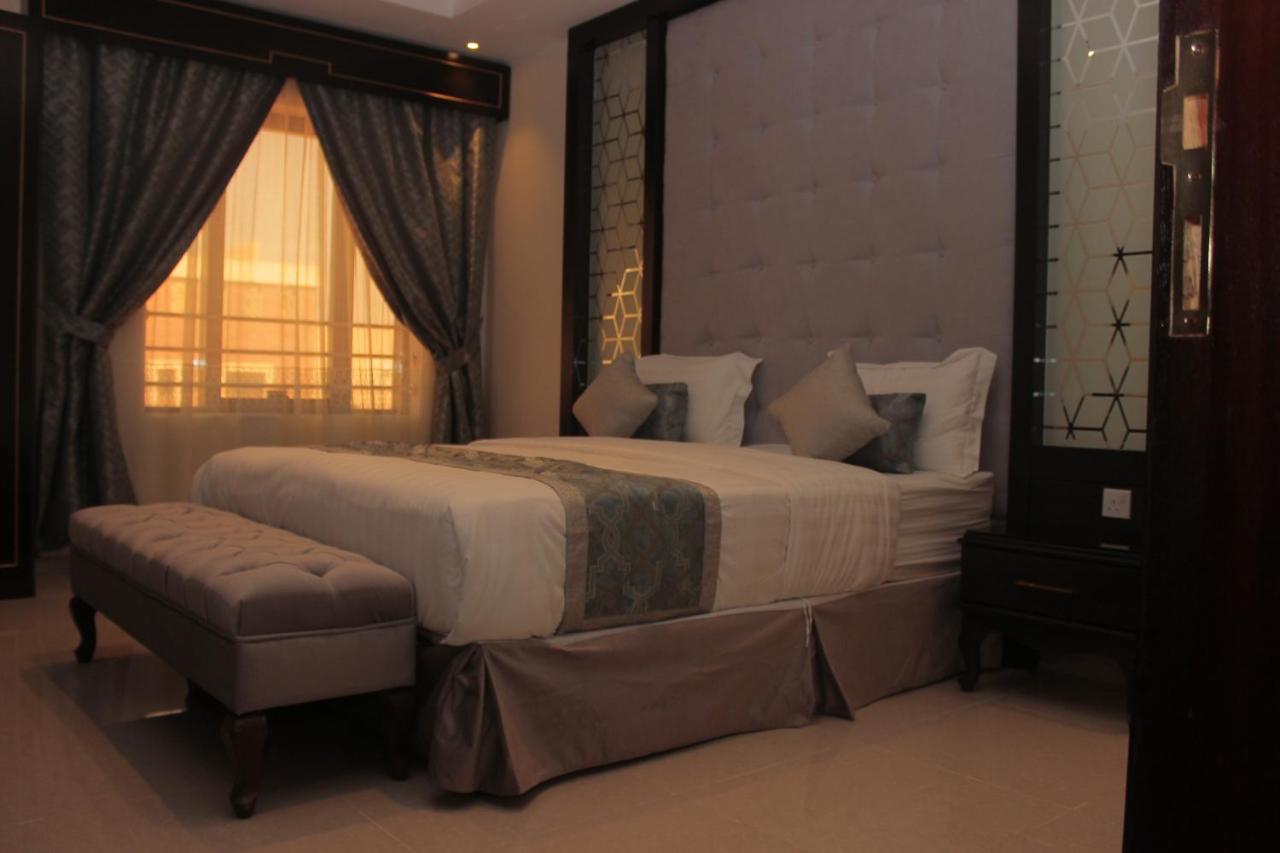 Holiday Plus - Al Nuzha Jeddah Bagian luar foto
